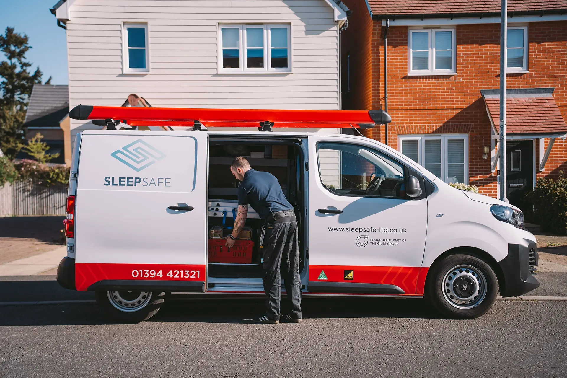 Plumbing and heating engineer